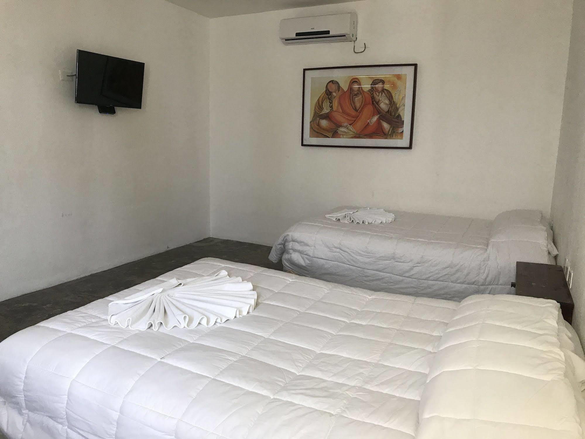Hotel Villas San Ignacio Playa del Carmen Buitenkant foto