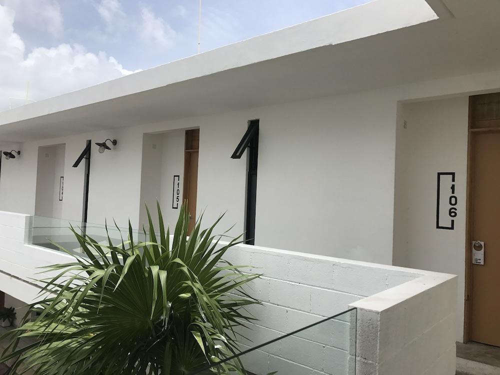 Hotel Villas San Ignacio Playa del Carmen Buitenkant foto